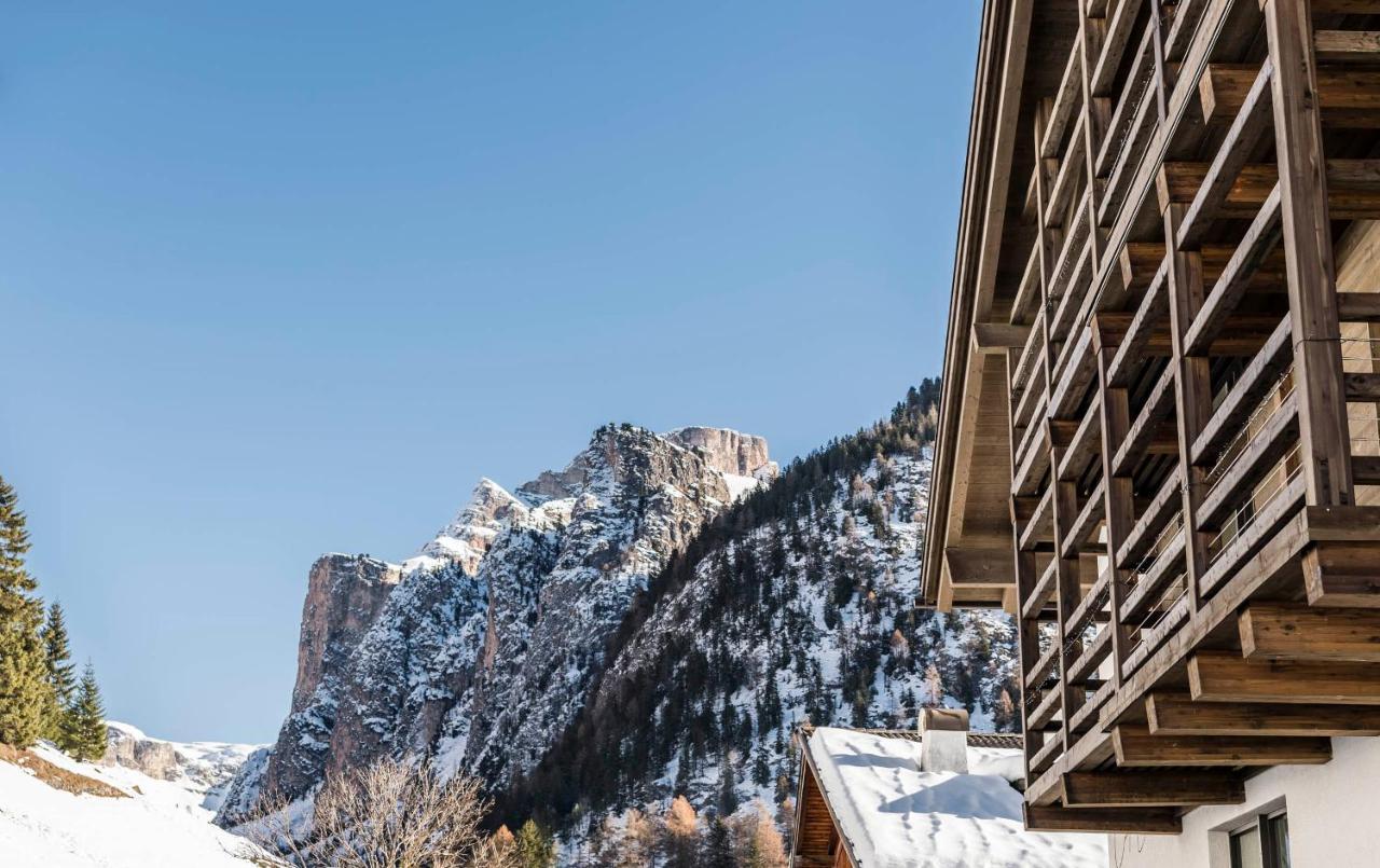 Cadepunt The Dolomites Lodge Selva di Val Gardena Exteriör bild